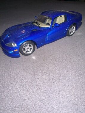 Dodge Viper GTS Sports Car Toy Model 🏎️